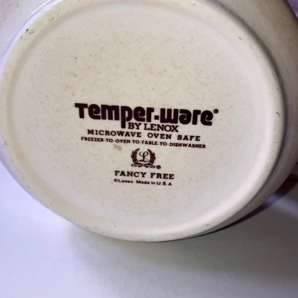 Vintage TemperWare Fancy Free Cream and Sugar‎ Serving Set